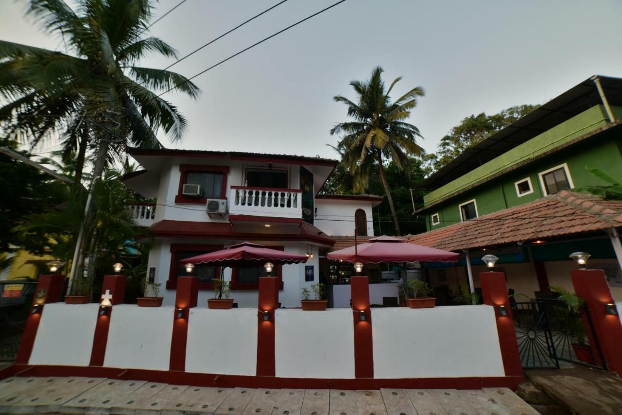 Big Daddy'S Inn Candolim Eksteriør bilde
