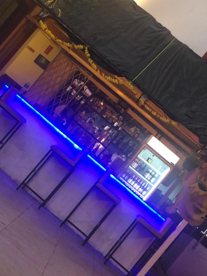 Big Daddy'S Inn Candolim Eksteriør bilde